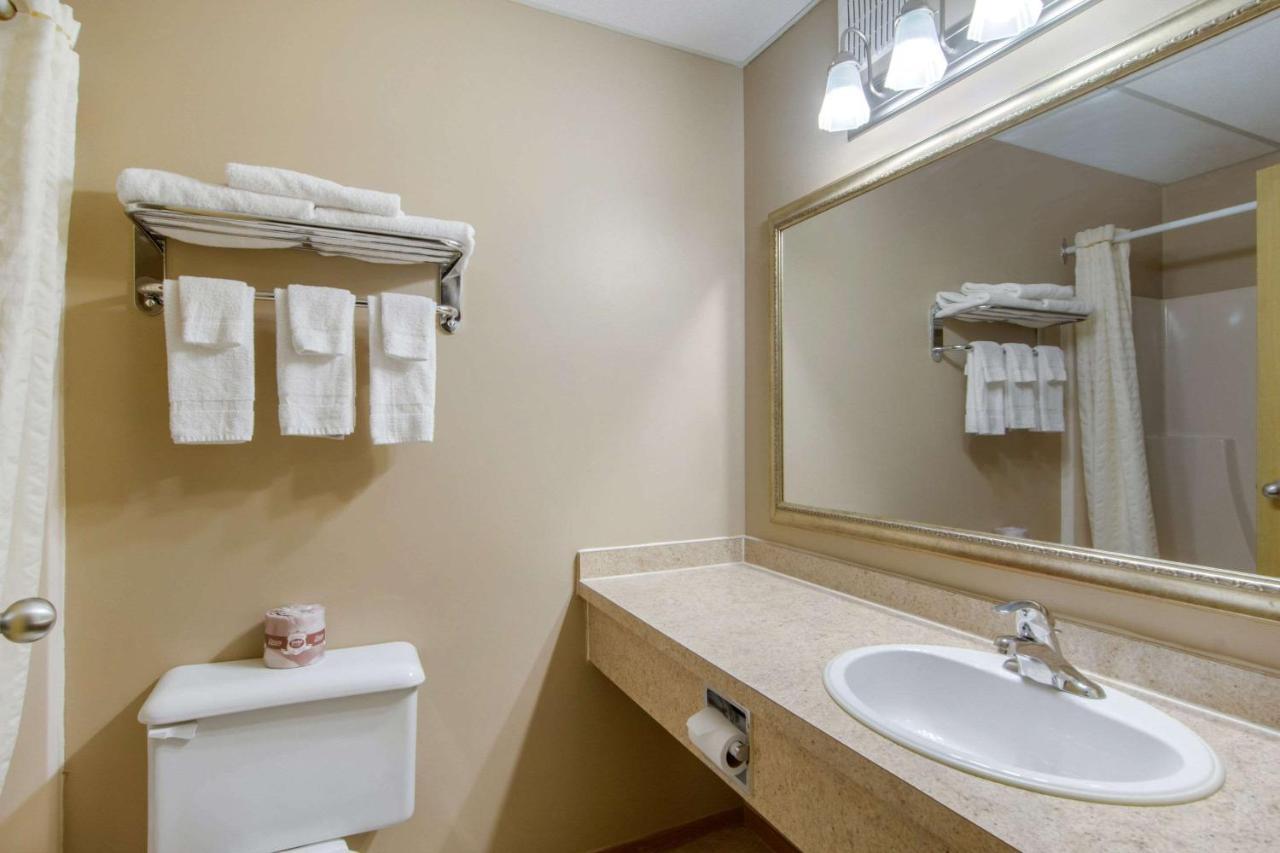 Econo Lodge Regina Ngoại thất bức ảnh