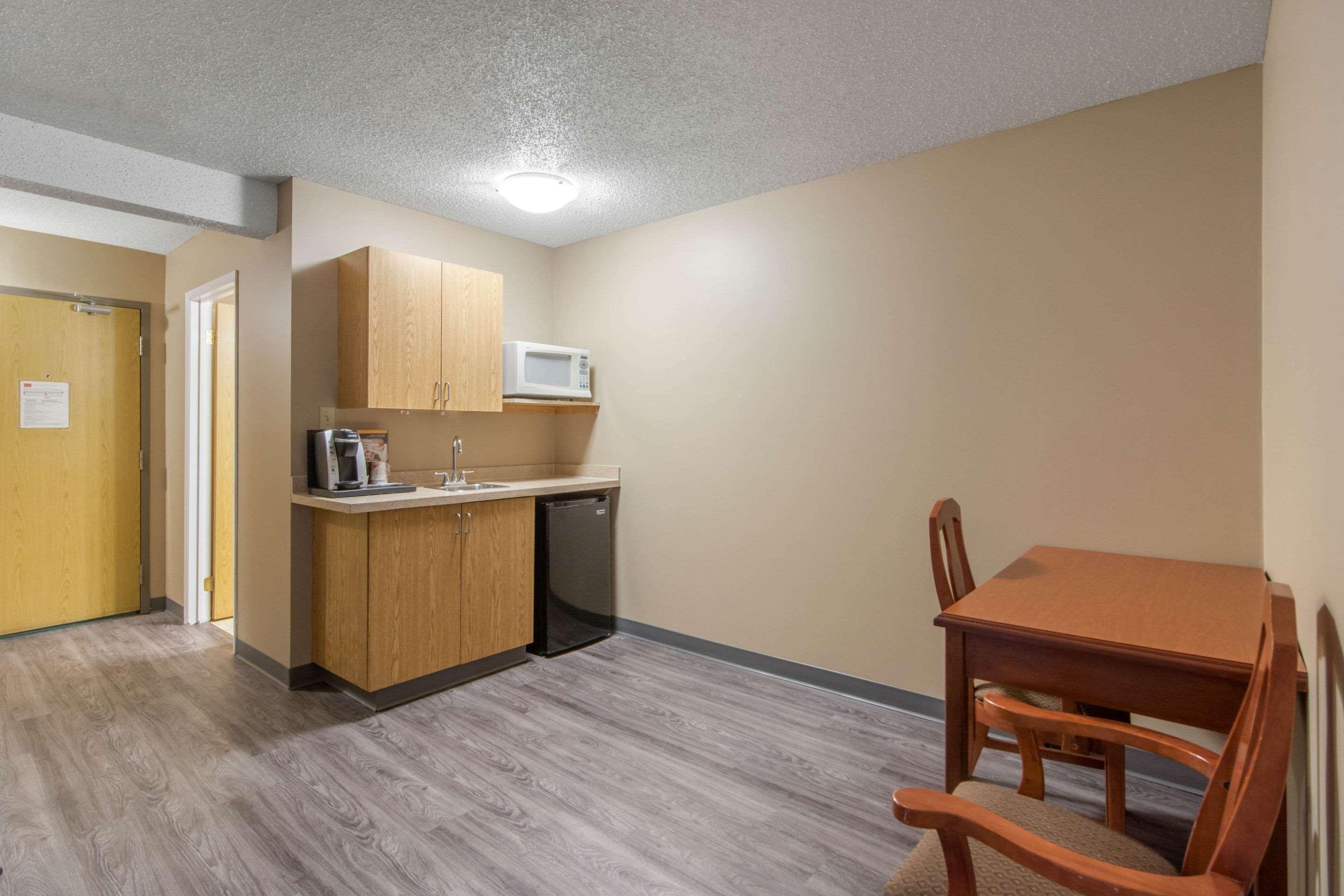 Econo Lodge Regina Ngoại thất bức ảnh