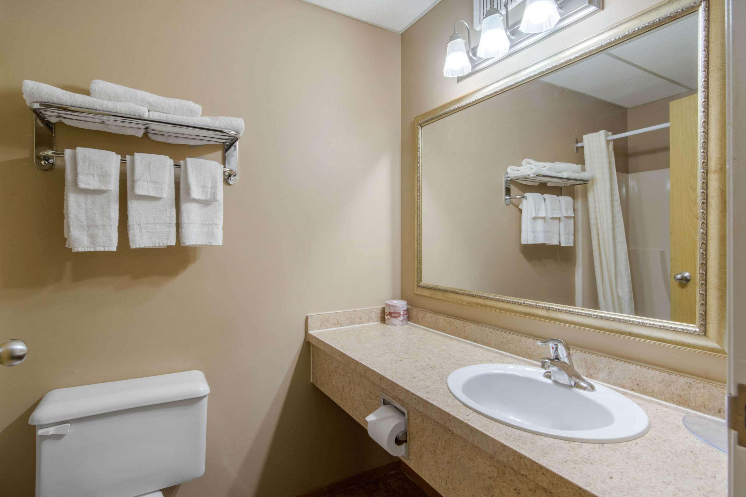 Econo Lodge Regina Ngoại thất bức ảnh