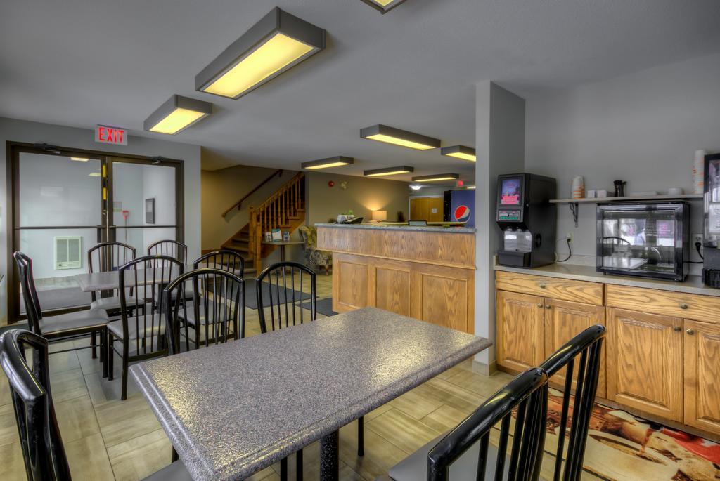 Econo Lodge Regina Ngoại thất bức ảnh