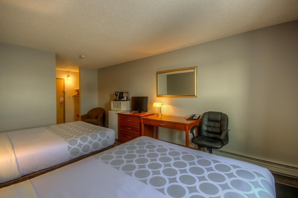 Econo Lodge Regina Ngoại thất bức ảnh