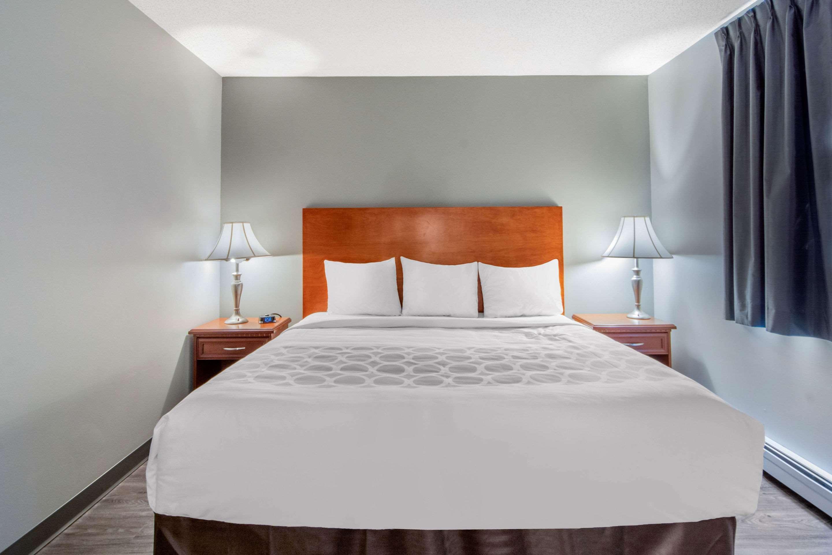 Econo Lodge Regina Ngoại thất bức ảnh
